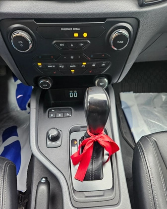 Ford Ranger cena 145000 przebieg: 80000, rok produkcji 2018 z Poznań małe 121
